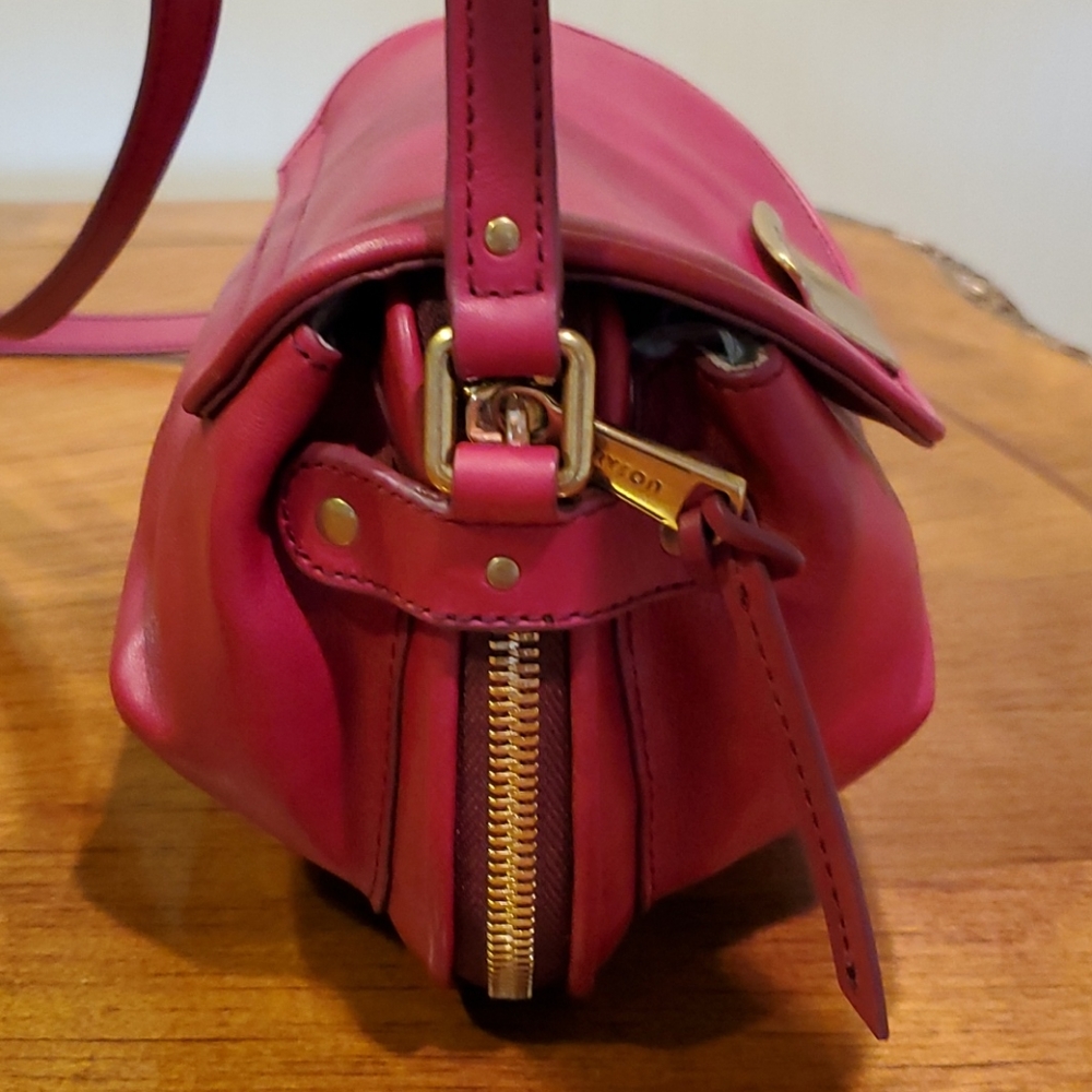 *SALE* Gryson maroon leather crossbody - Picture 4 of 13